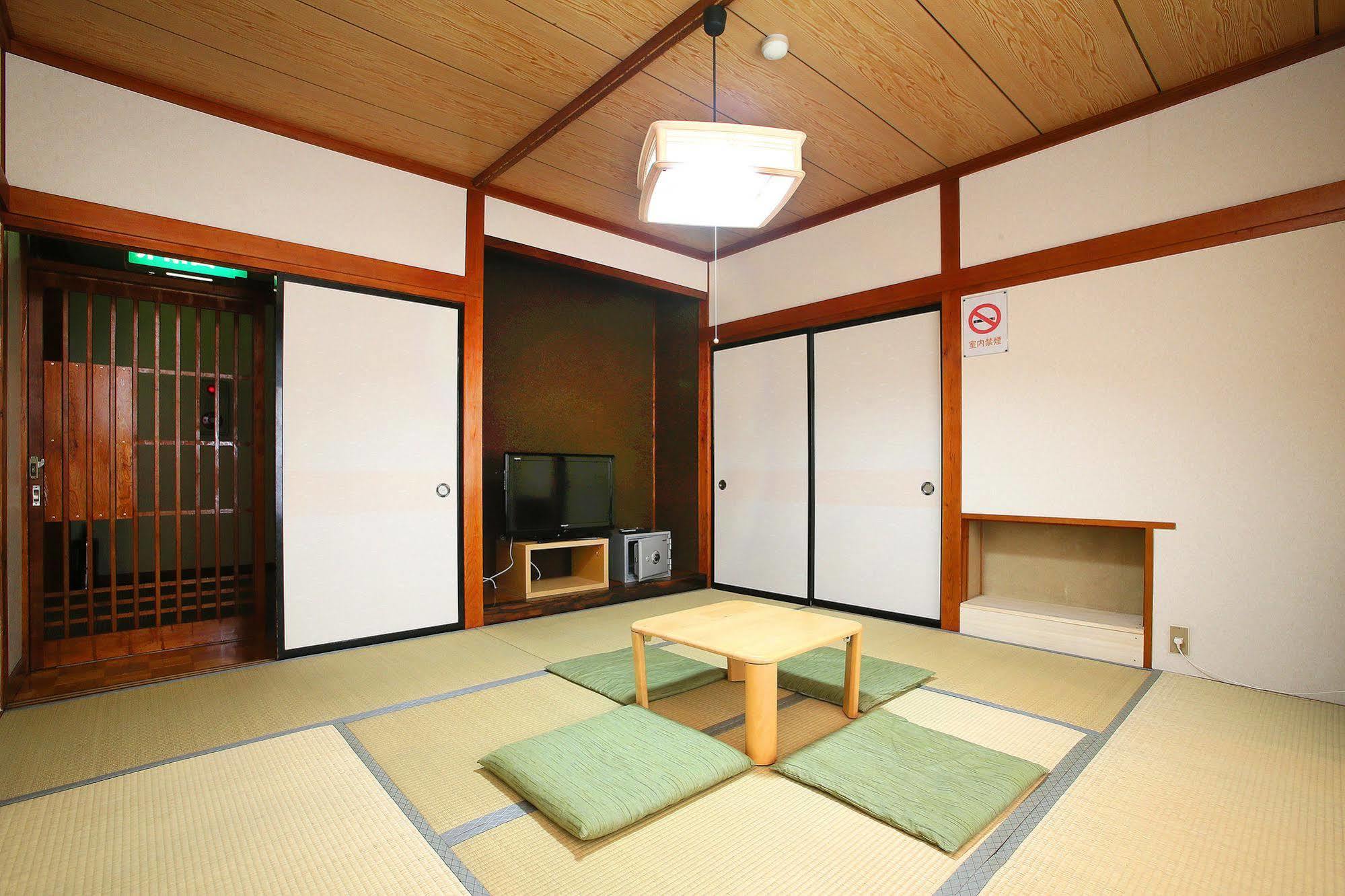 Nozawaonsen Guest House Miyazawa Екстериор снимка
